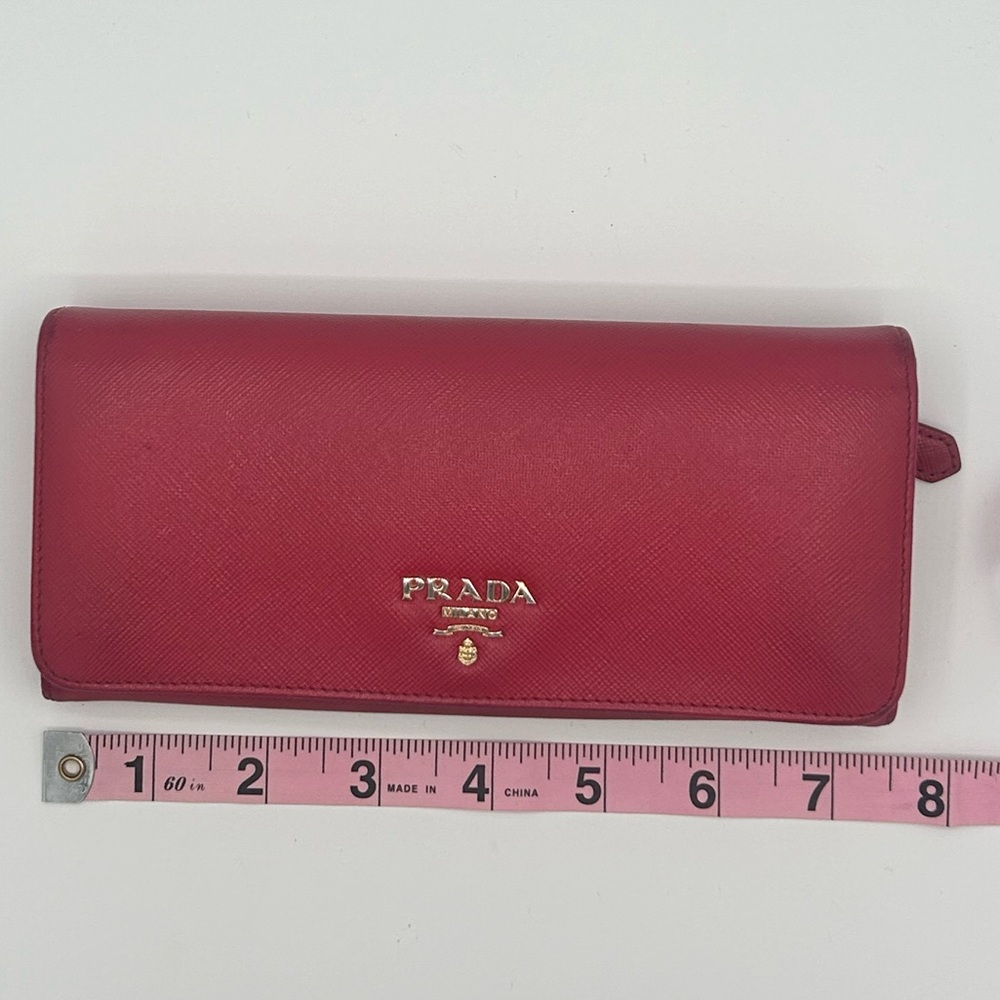 🌷 Prada Large Saffiano Leather Wallet Pink (Authentic) - Picture 5 of 17